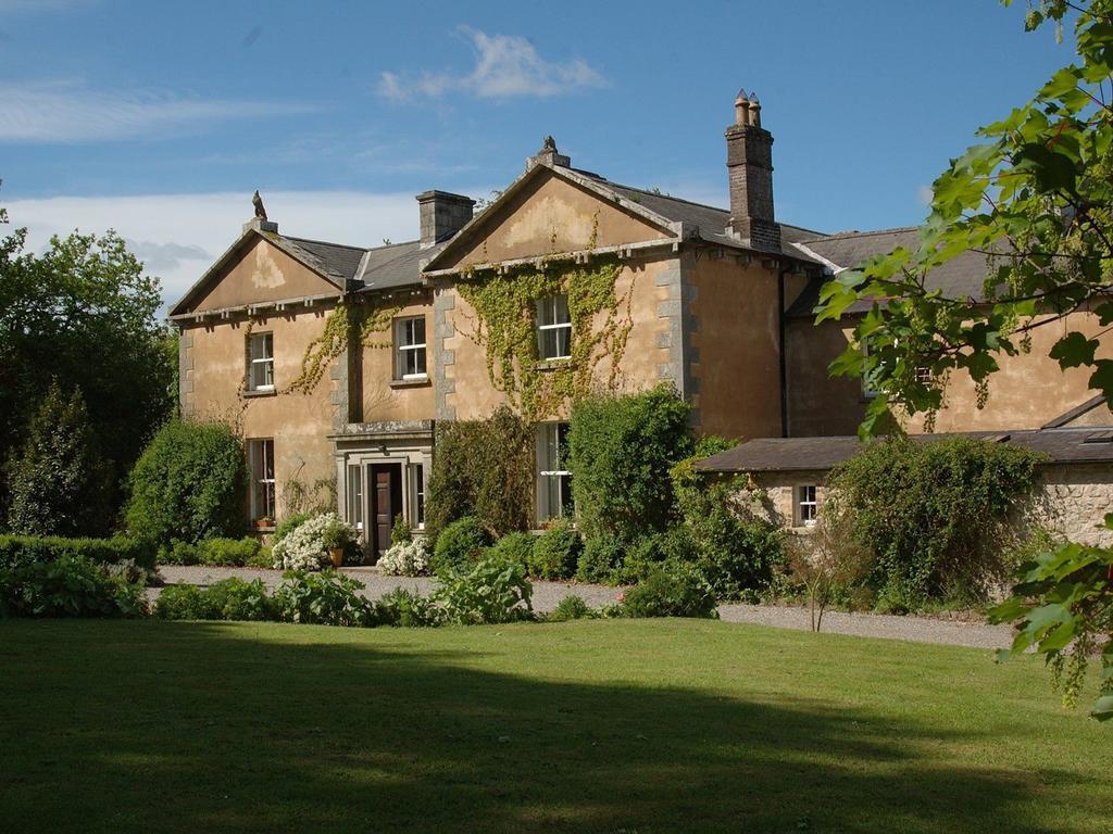 Kilgraney House Guest House Bagenalstown Exterior photo